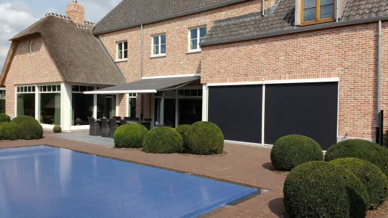 Brustor B-25 Elite van Brustor + Roma ZIP screens